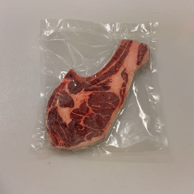 【美國USDA CHOICE】安格斯黑牛肋戰斧牛排｜視覺與味蕾的雙重震撼