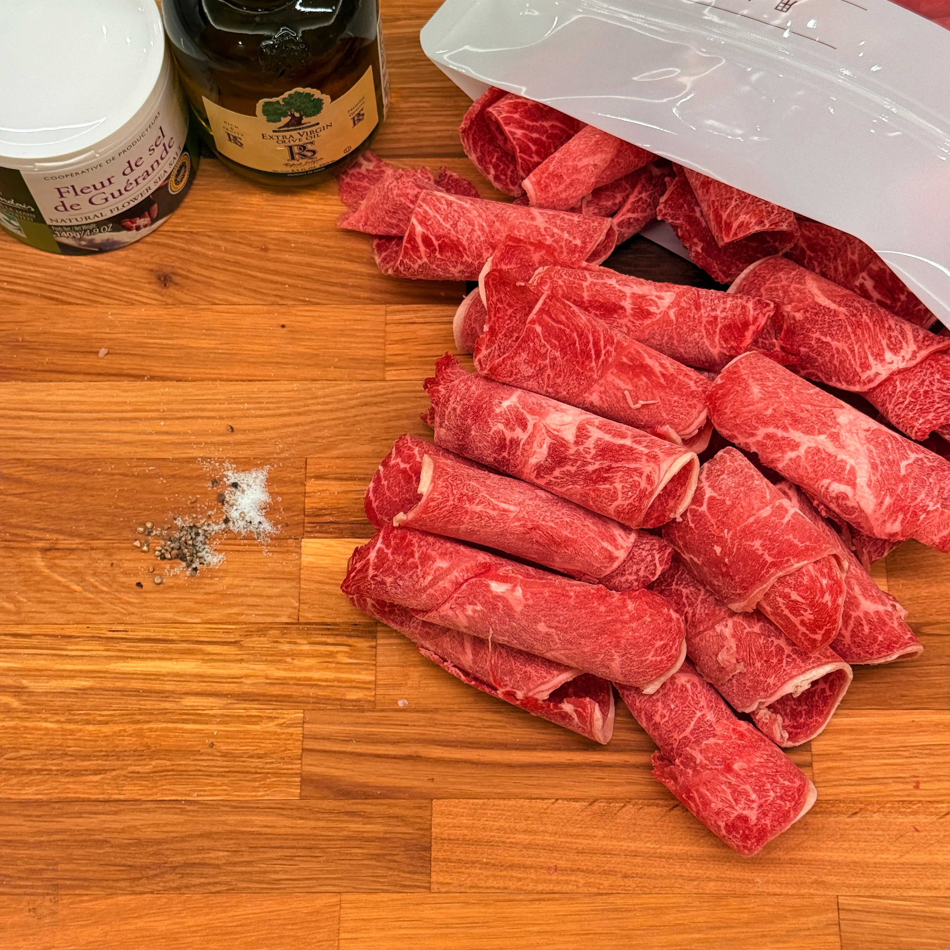 【原塊｜非組合】澳洲穀飼嫩肩眼肉牛火鍋片｜低脂香甜・原塊現切